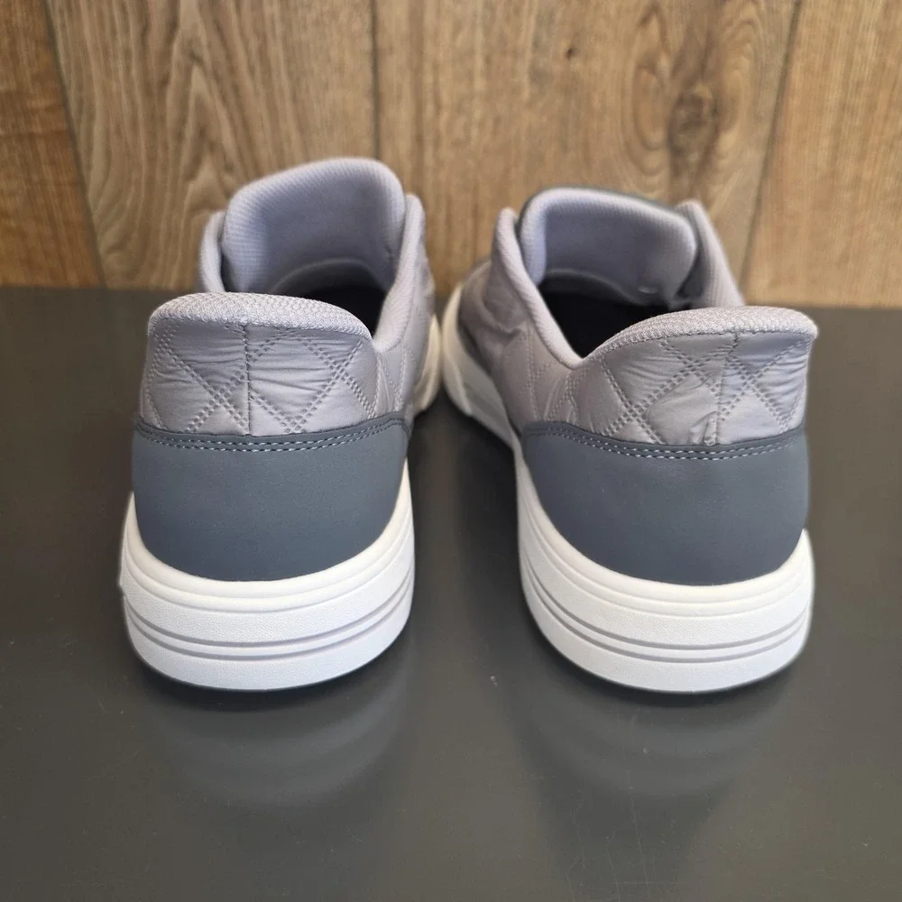 Skechers Slip-ins Shoes Mens Size 9.5 Gray Quilted Slip On Comfort SN 183227